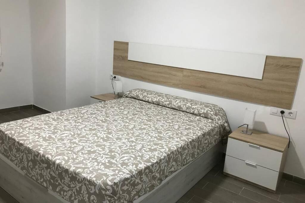 Апартаменты Apartamento Acogedor Casa Leonor Enguera Экстерьер фото